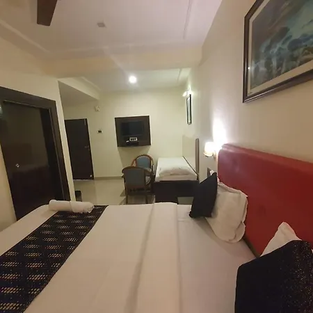 Hotel O Silver Leaf