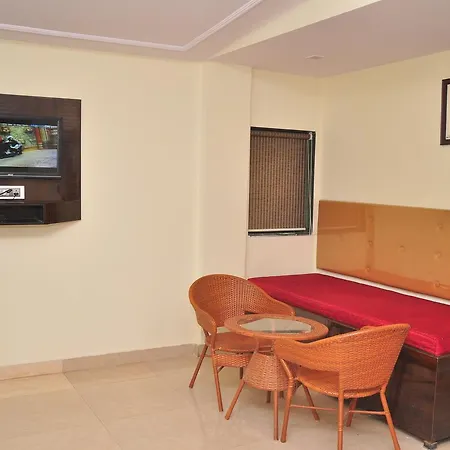 O Silver Leaf 3* Panchgani