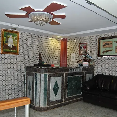 Hotel O Silver Leaf 3*